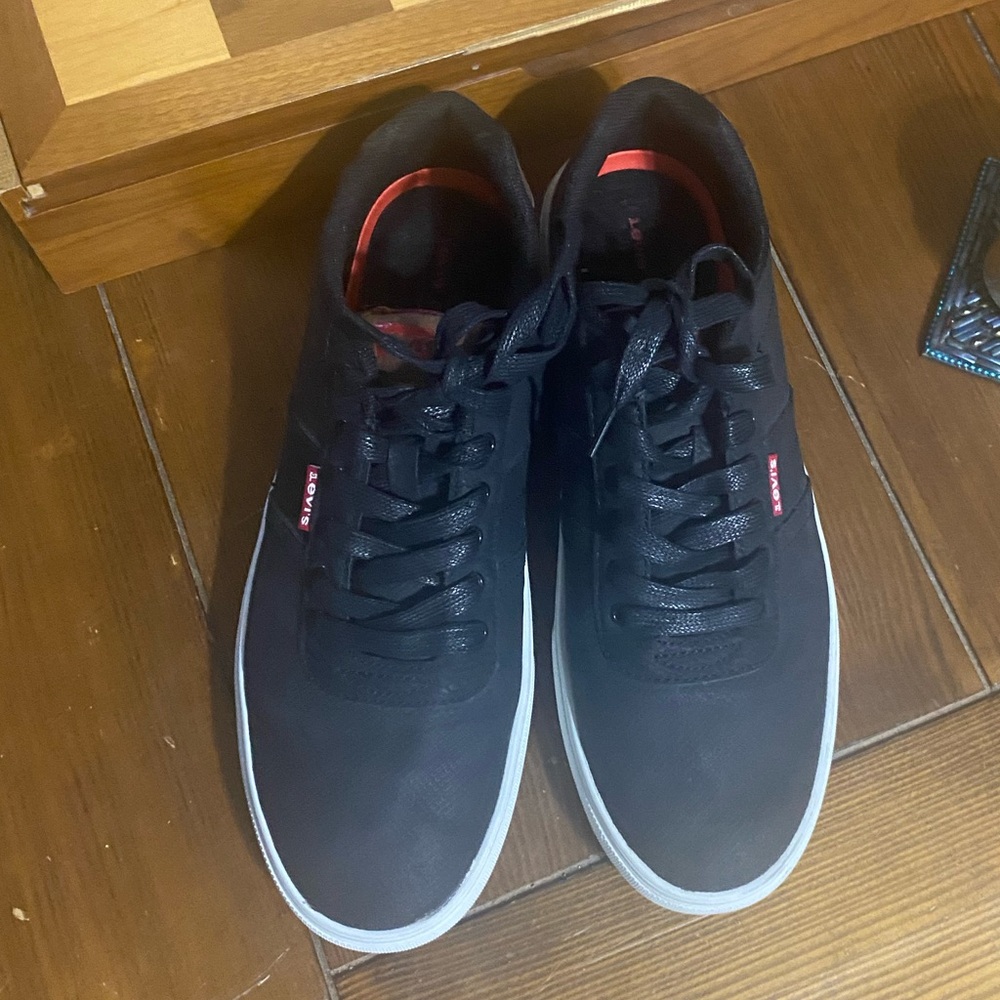 Levi's Men's Black Sneakers